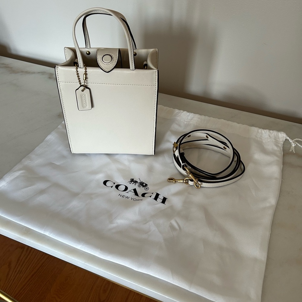 Coach Leather Mini Cashin Tote in Chalk